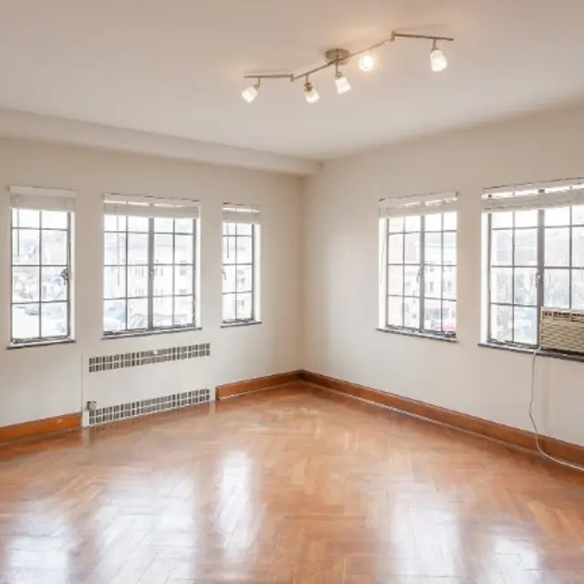 Hyde Park Terrace - Floor, Flooring, Indoors