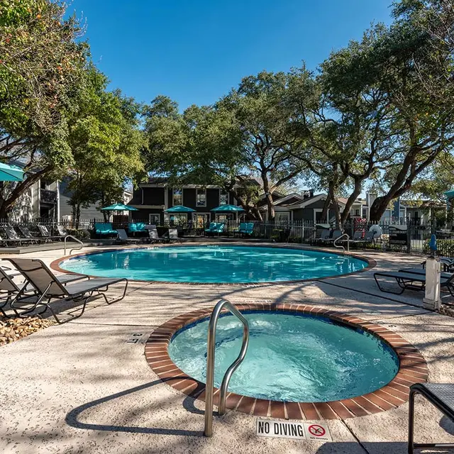 Grove at Northwest Hills - Pool