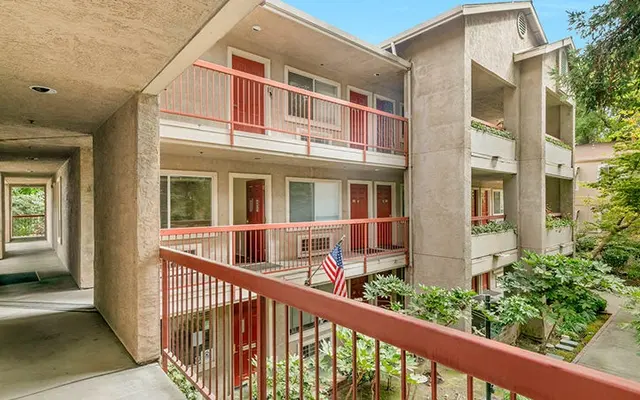 The Terraces at Capitol Park - Hotel