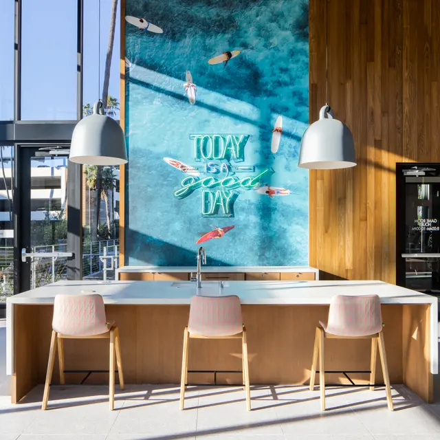 Felix - Club Room Kitchen