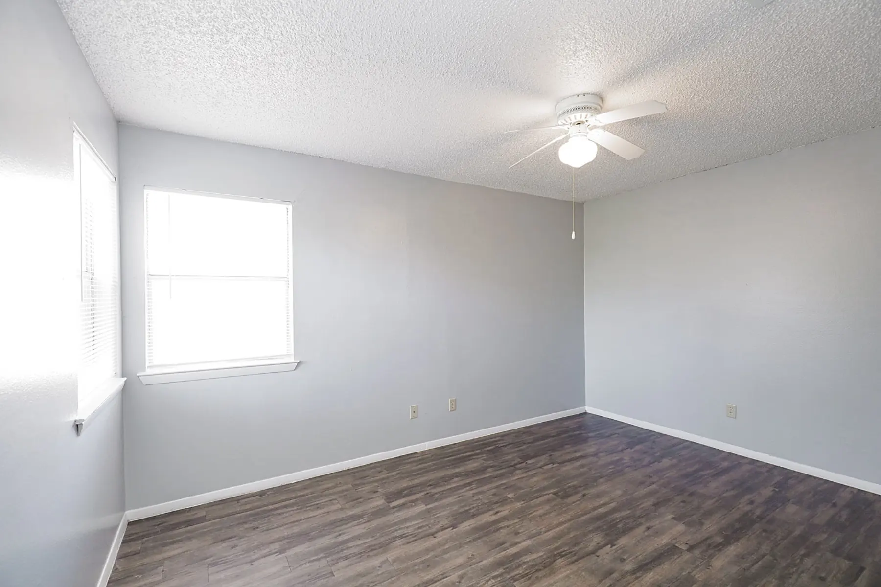 e7843a79-ab40-4906-b486-07e4499781c9.jpg e7843a79-ab40-4906-b486-07e4499781c9.jpg