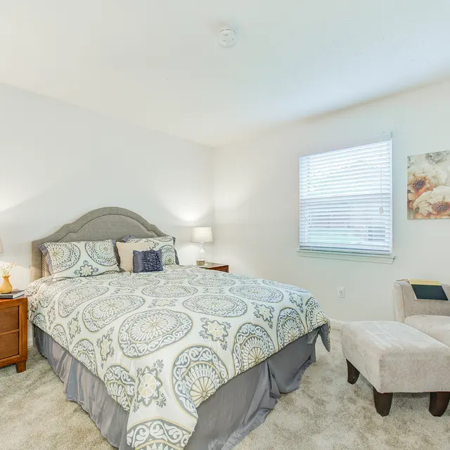 College Courts of Nora - Furniture, Bedroom, Indoors