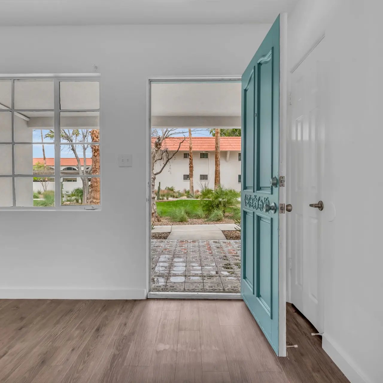 Echelon Echelon - Door, Indoors, Interior Design