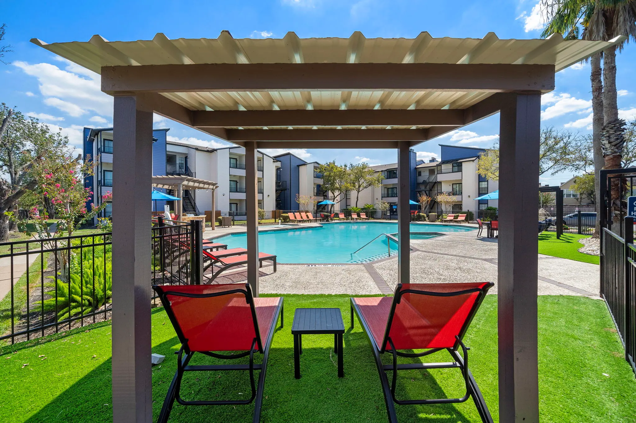 6Ten at Med Center - House, Housing, Porch