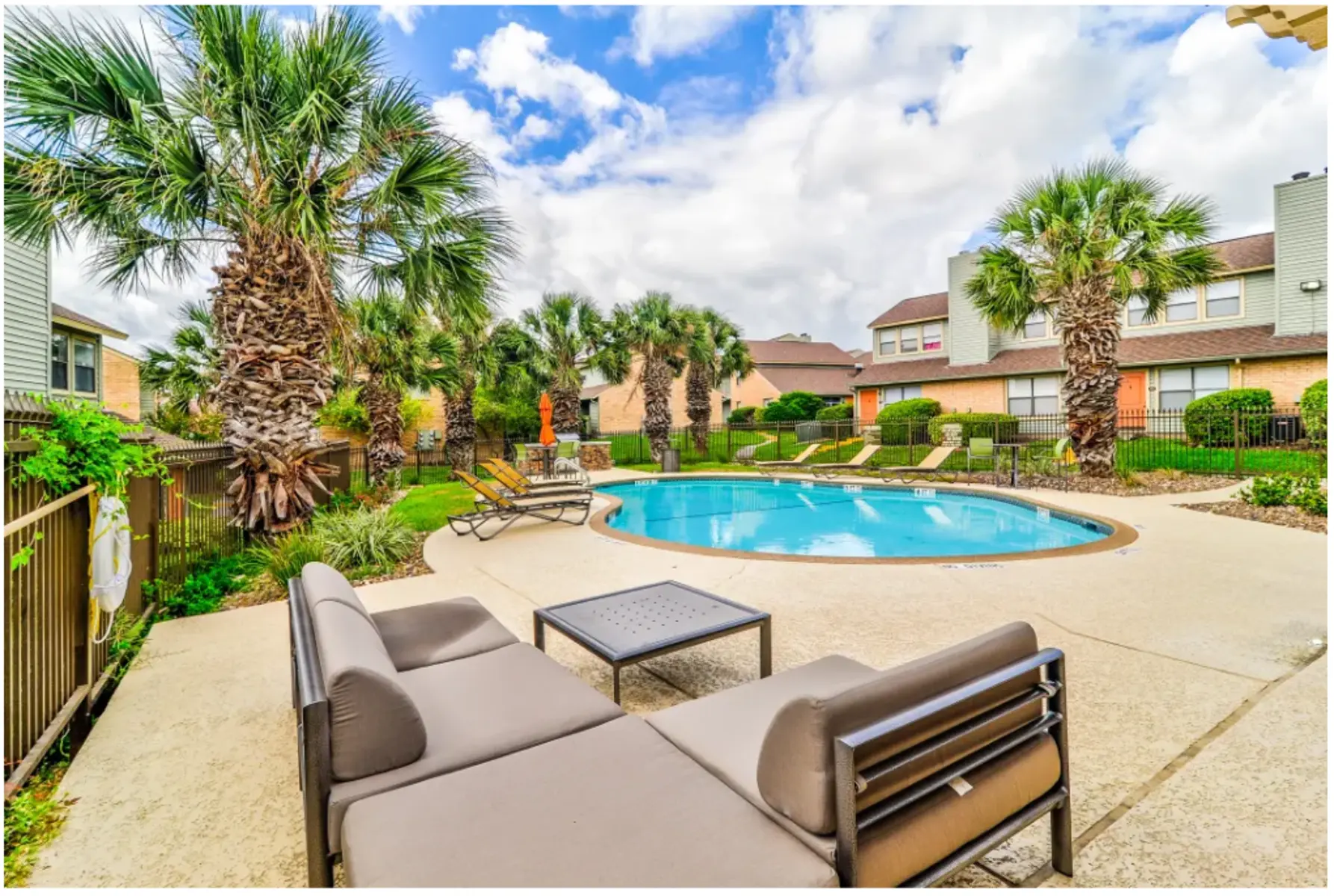 7666e303cbca4ffeb8dd7b2d63036d49.PNG 7666e303cbca4ffeb8dd7b2d63036d49.PNG