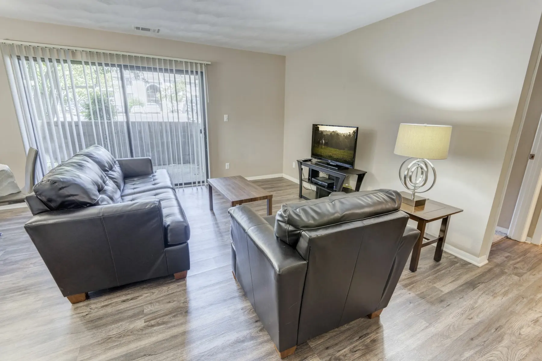 Furniture, Living Room, Computer Hardware