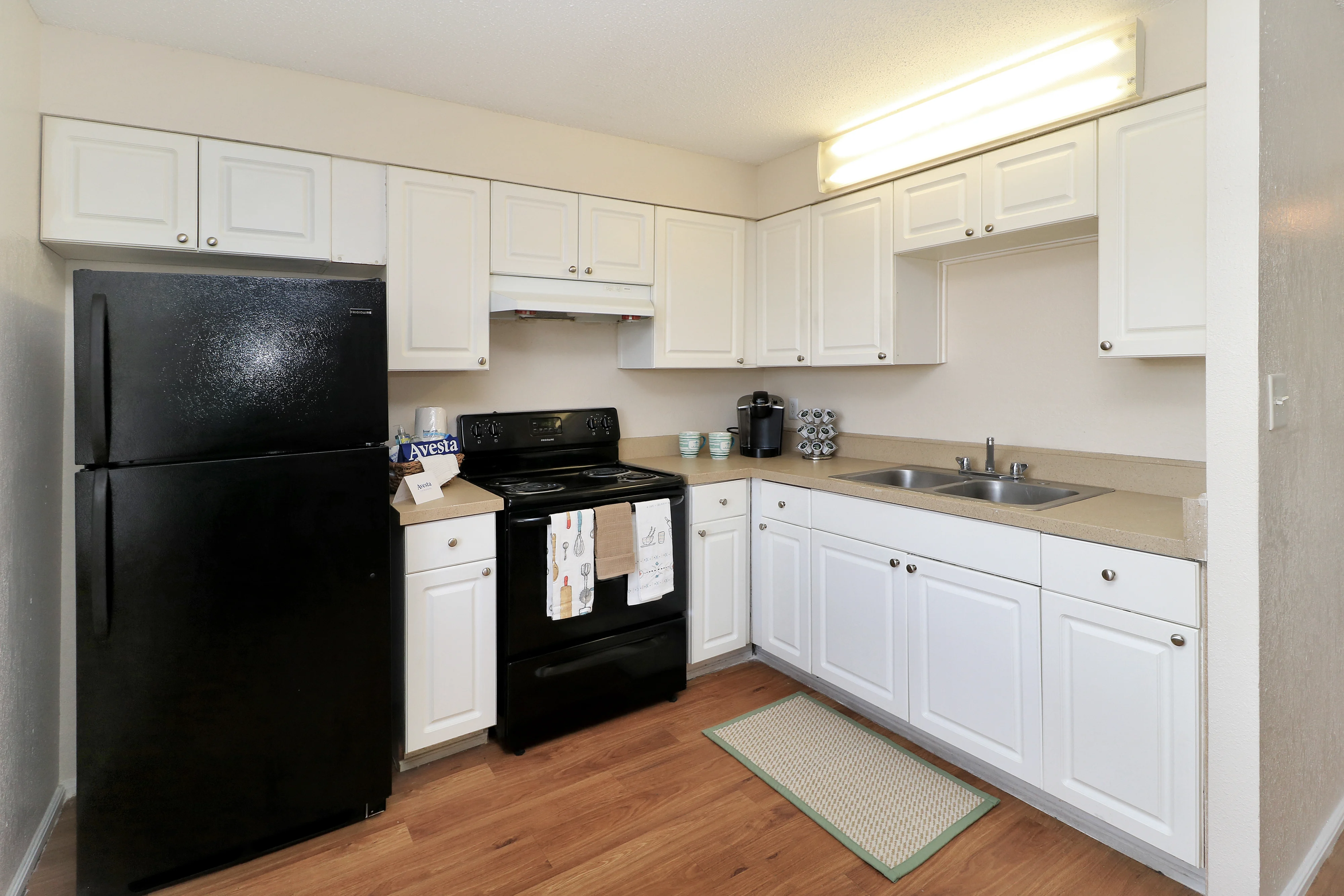 Greenway​ Apartments - Kitchen, Indoors, Refrigerator