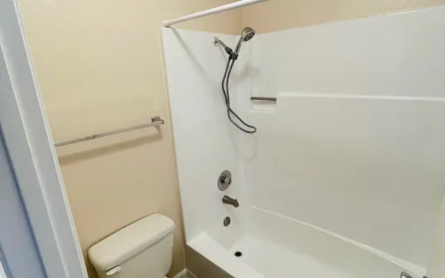 Sandalwood Place - Indoors, Bathroom