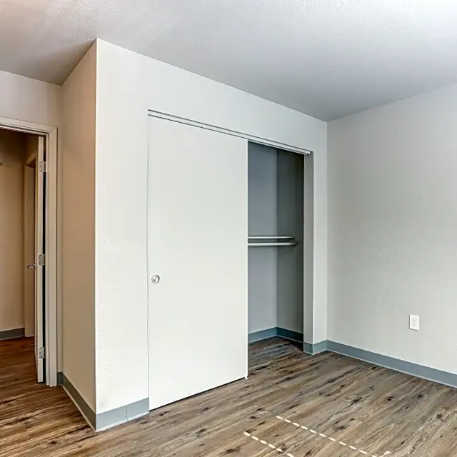 Arbor Square Apartments - Indoors, Interior Design, Floor