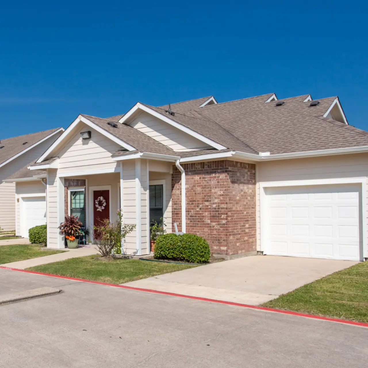 Legacy Senior Housing Legacy Senior Housing - Suburb, Indoors, Garage