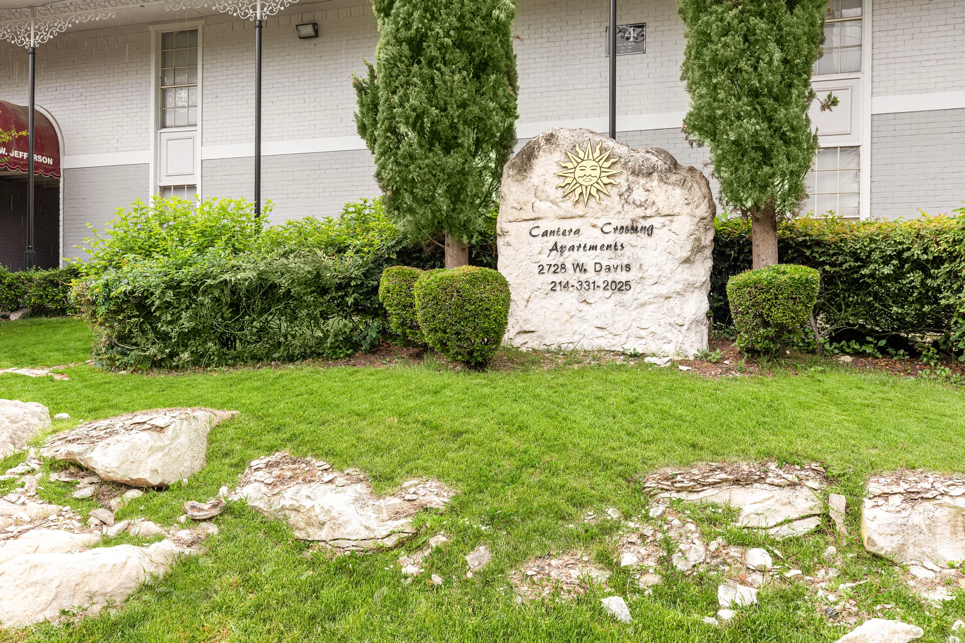 Cantera Crossing - Plant, Grass