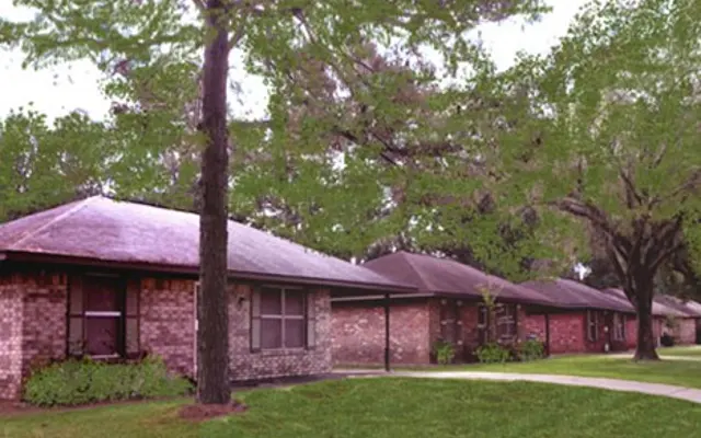 Brown Park - Building, Plant