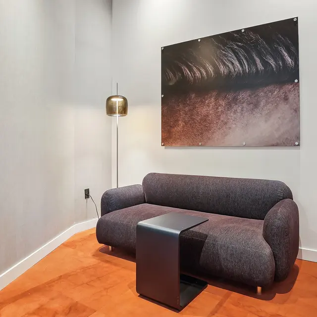 Huddle Room - The Deveraux Huddle Room - The Deveraux