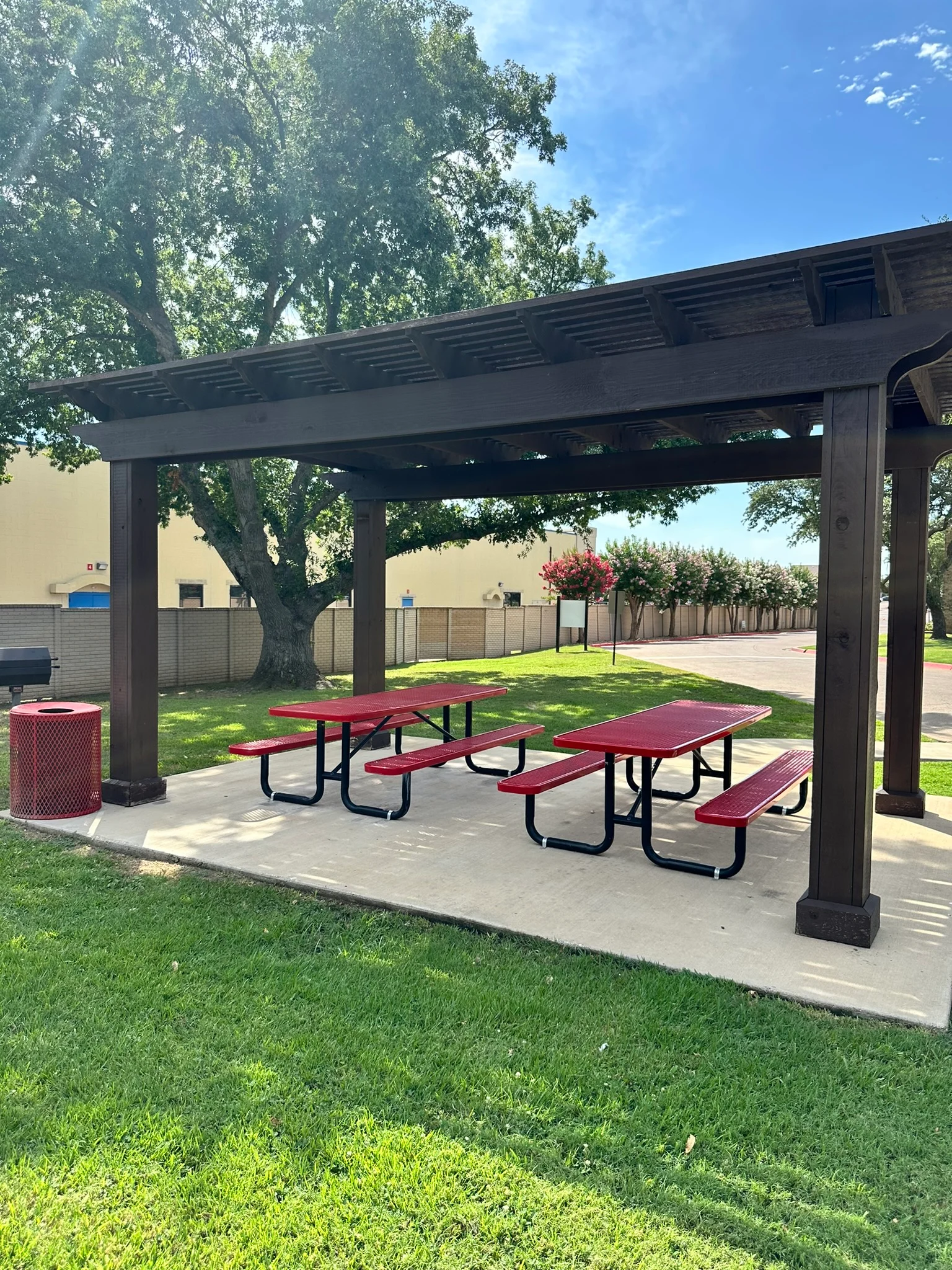 Hulen Gardens Apartments - Outdoors, Shelter, Housing