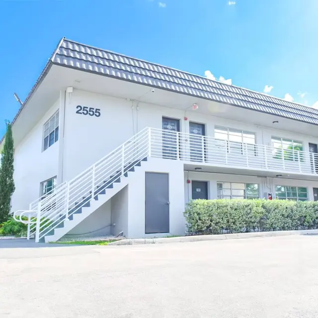 Lake House Apartments - Office Building, Housing