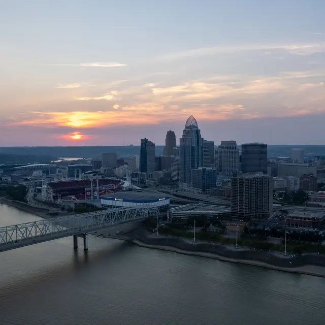 Aqua on the Levee - City, Cityscape, Urban