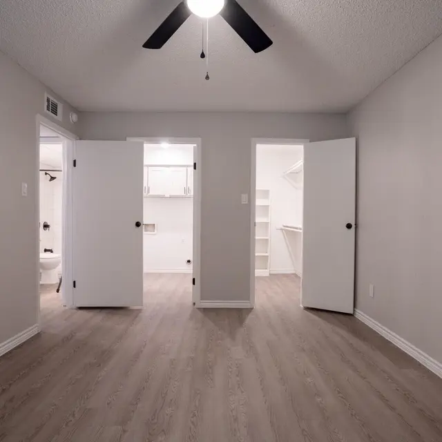 Skylar Pointe Apartments and Townhomes - Corner, Floor, Flooring