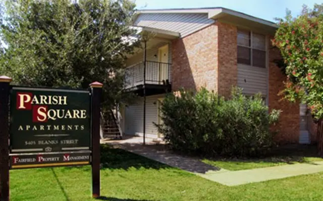 Parish Square - Building, Plant, Yard
