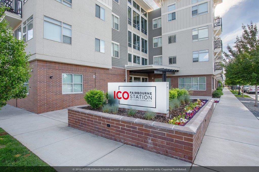 ICO Fairbourne Station ICO Fairbourne Station - City, Building, Condo