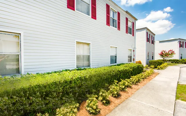 Cypress Landing Apartments Building