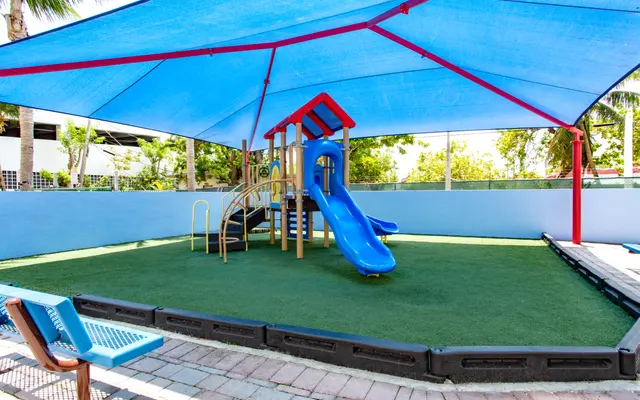 Los Sueños Apartments Los Sueños Apartments - Playground