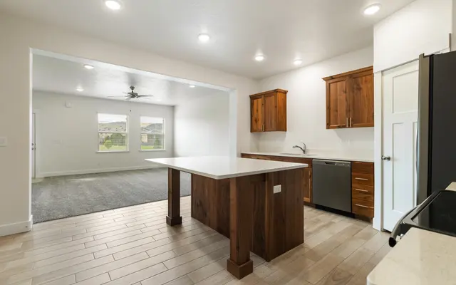 Porter Ranch Townhomes - Corner, Indoors, Interior Design