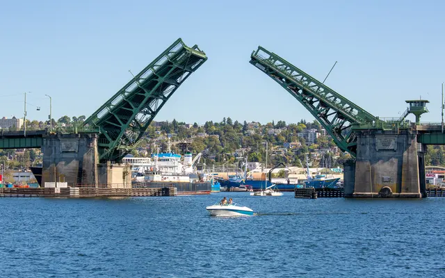 The Ballard Independent - Neighborhood Bridge The Ballard Independent - Neighborhood Bridge