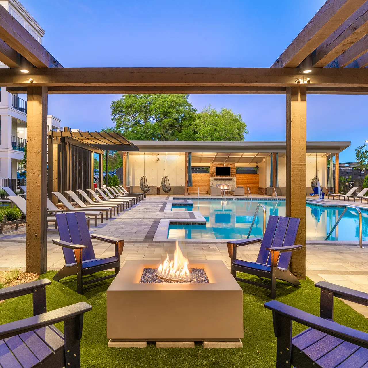 District Midtown - Housing, Porch, Patio