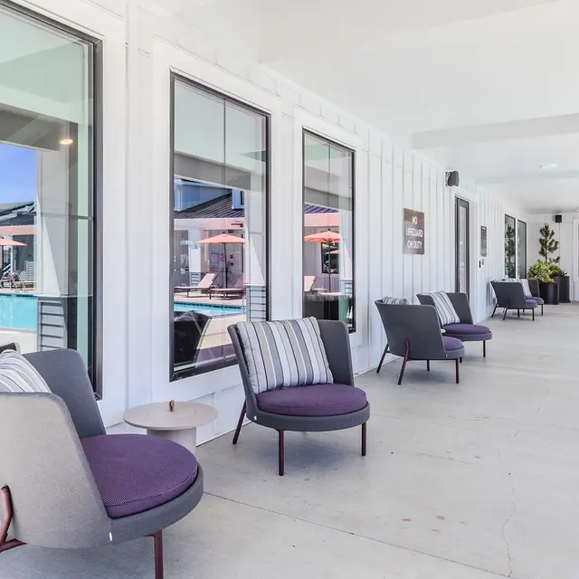 Outdoor Lounge - The Miles at South Cooper Mountain