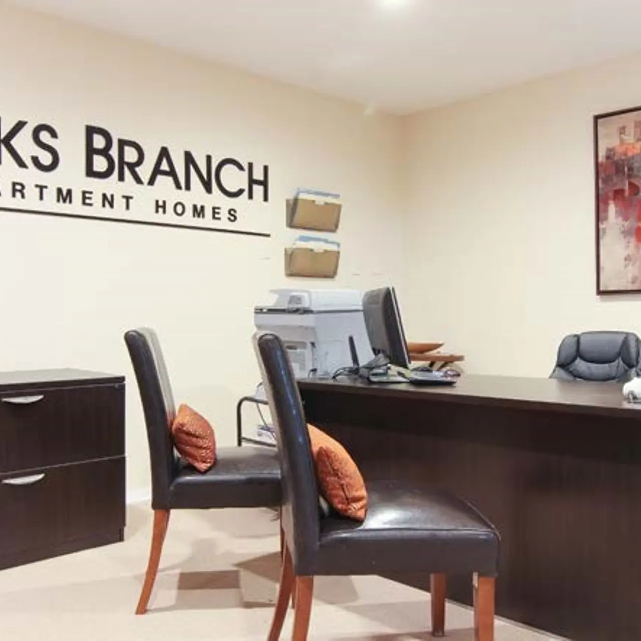Oaks Branch Apartments