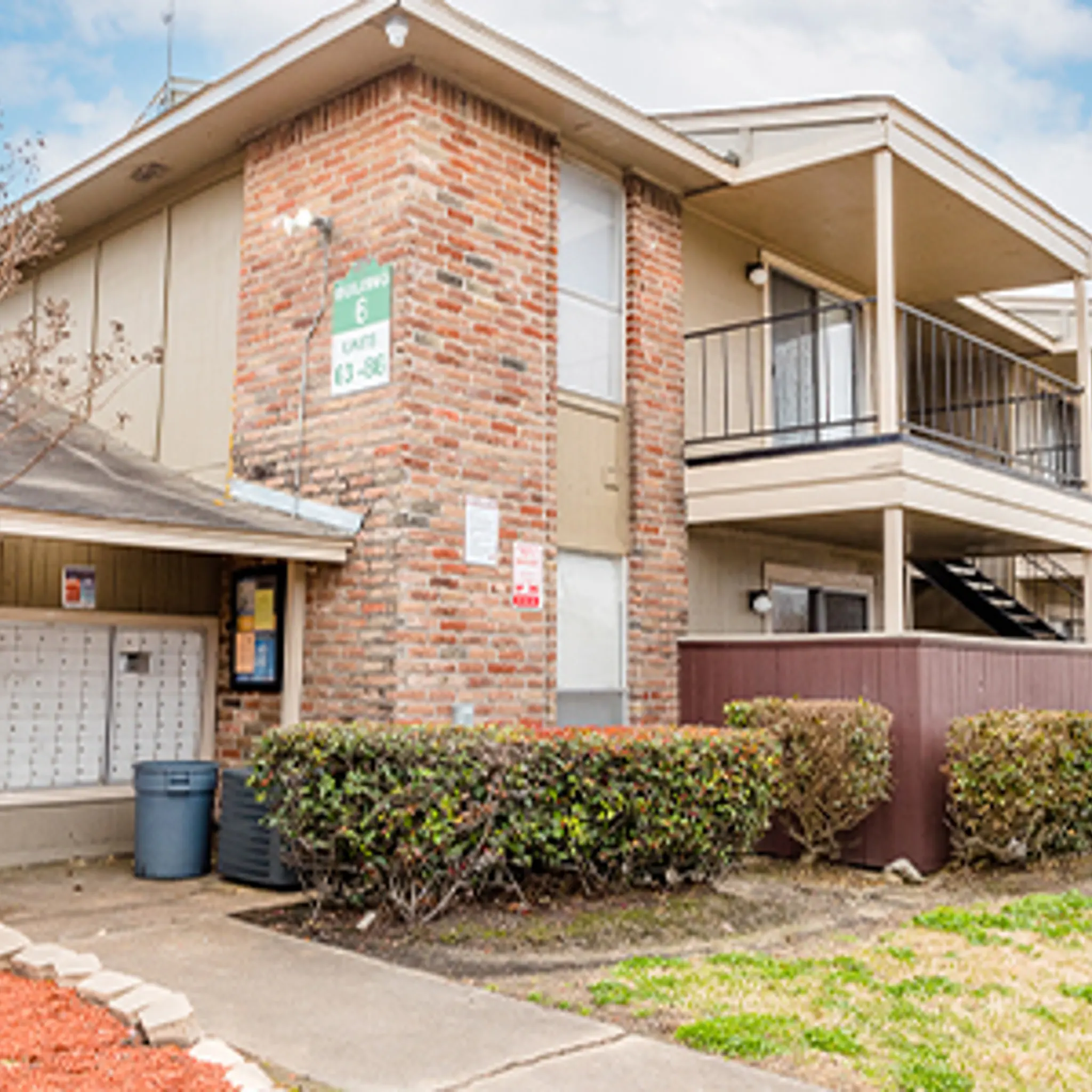 Villa Solano | Uniquely Renovated Apartment Homes in the Houston Medical  Center