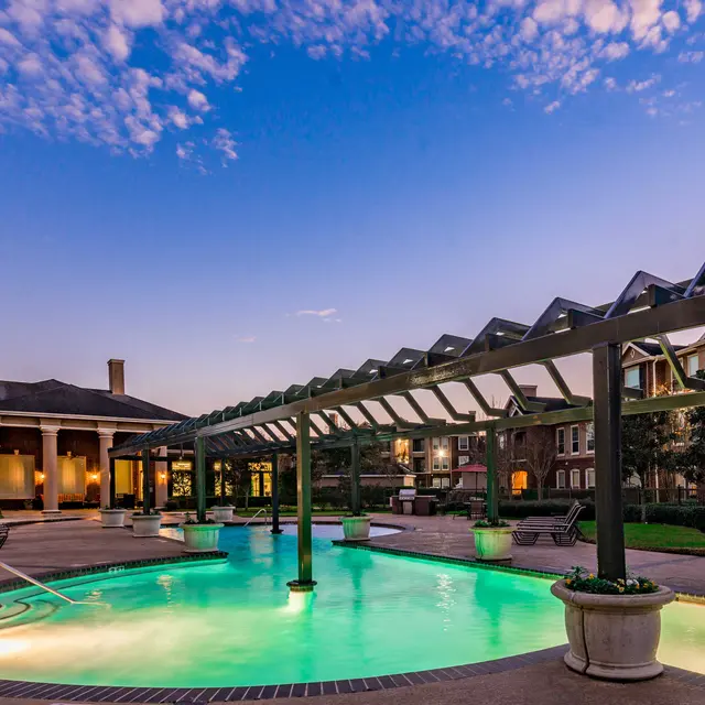 SYNC at Sienna Plantation - Building