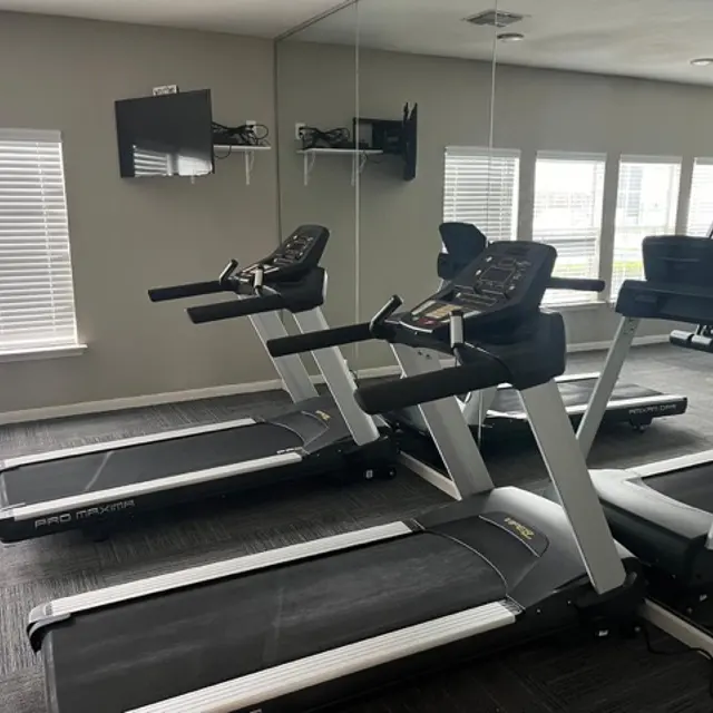 Deerwood Pines - Working Out, Fitness, Sport