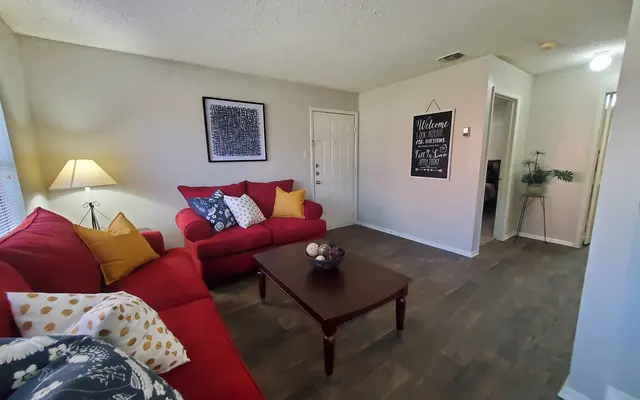 Sycamore Creek Apts - Room, Wood, Couch