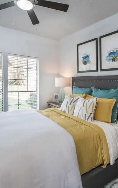 Blair@Bitters - Bed, Room