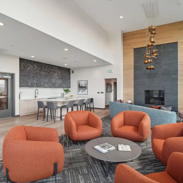 Vicino Vicino - Indoors, Foyer, Book