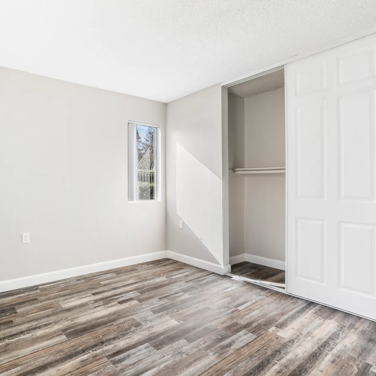 Laurel Oaks - Corner, Interior Design, Indoors