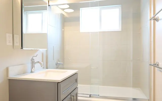 Edge at Howarth Park - Room