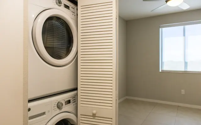 Gibson Plaza Apartments - Appliances