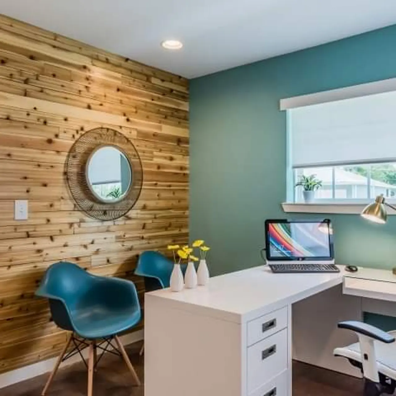 Trails Place - Desk, Table