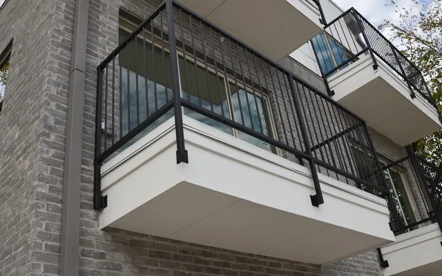The Flats at Medical District - Balcony, Building, Handrail