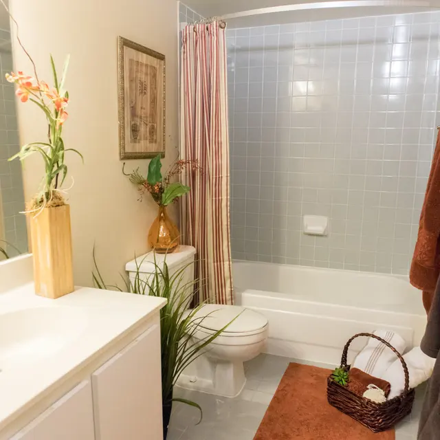 Park Place by the Bay Apartments - Interior Design