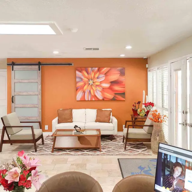 Park at Crestview - Home Decor, Indoors, Living Room