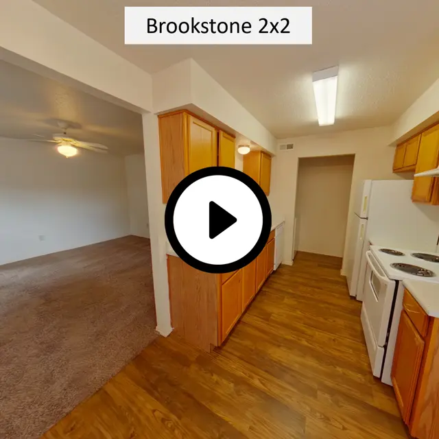 Brookstone 2x2