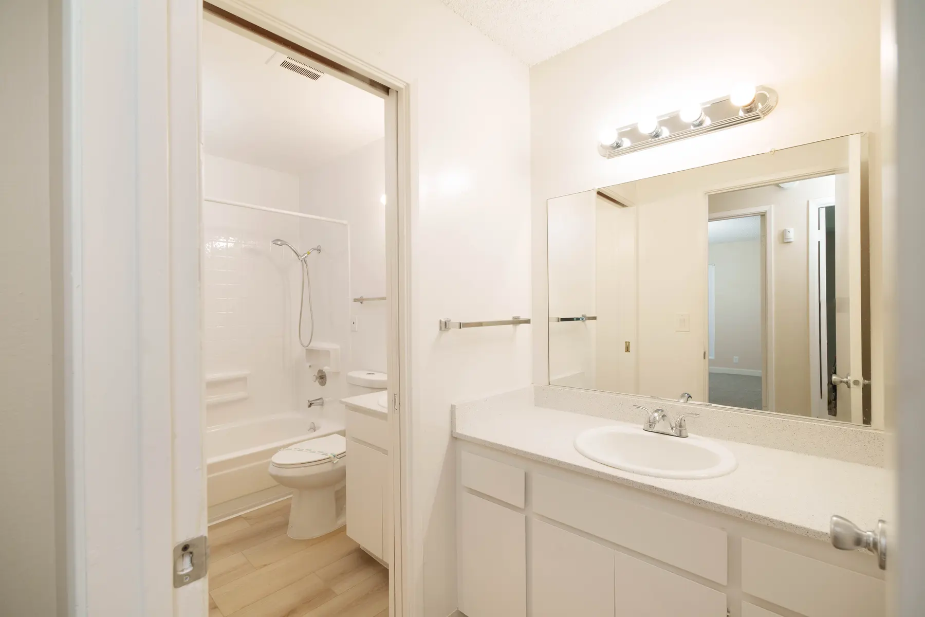 Creekside Oaks - Corner, Sink, Indoors