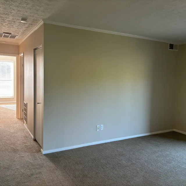 Lyncryer Apartments - Corner, Floor, Indoors