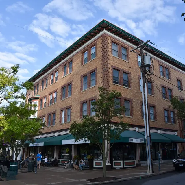 Columbia Square - City, Urban, Apartment Building