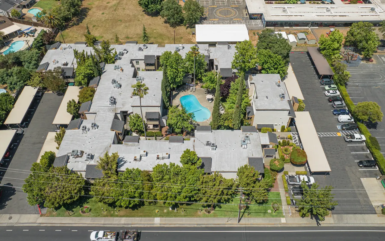 Marconi Oaks - Building, Outdoors, Aerial View