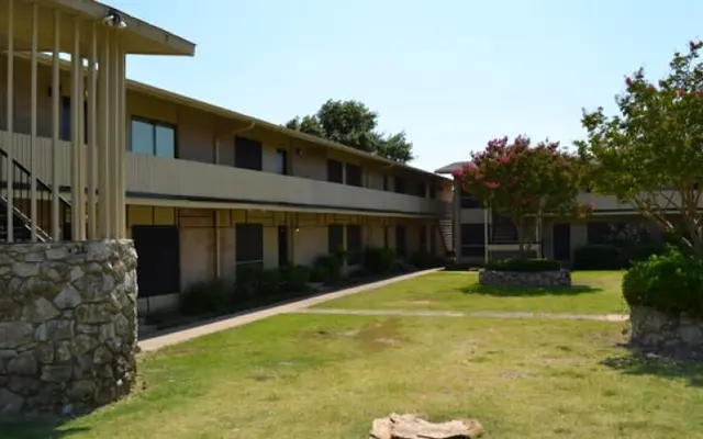 Taj Mahal Apartments Taj Mahal Apartments - Grass, Villa, Housing