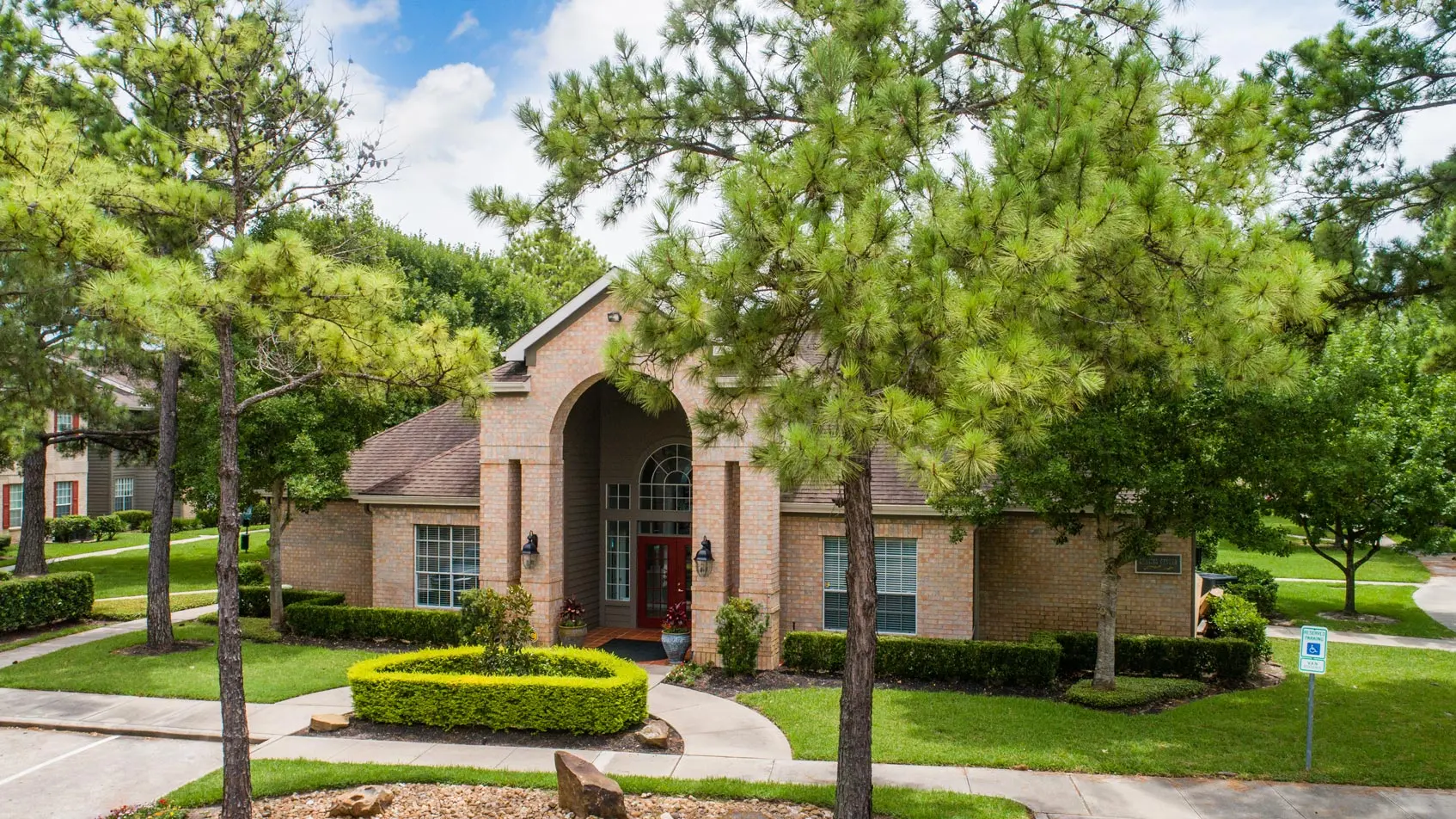 Chartwell Court - Plant